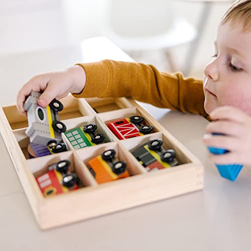 Melissa & Doug Wooden Train Cars (8 pcs) - Magnetic Train, Wooden Train Toys, Train Sets For Toddlers And Kids Ages 3+